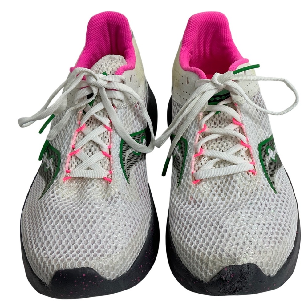 Saucony Kinvara Women's 9 Running Shoes‎ White Mesh READ Toe Damage Flaw